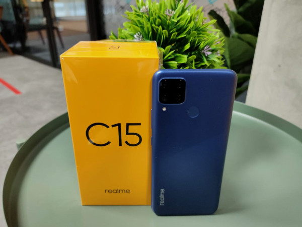 Review realme C15, Ponsel Baterai Jumbo Berteknologi Pengisian Cepat