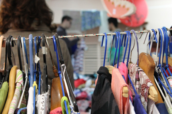 Yang Perlu Kamu Perhatikan Kalau Beli Barang Hasil Thrifting
