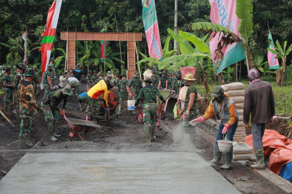 TMMD 108 Kodam V/Brawijaya Wujudkan Masyarakat Produktif Saat Pandemi