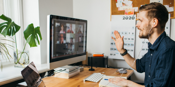 8 Tips Biar Kamu Gak Invisible Saat Rapat Virtual