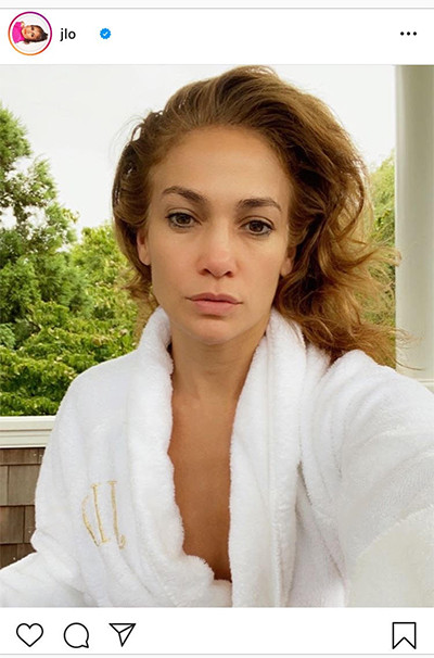 Foto Jennifer Lopez Tanpa Makeup Ini Undang Kekaguman Warganet