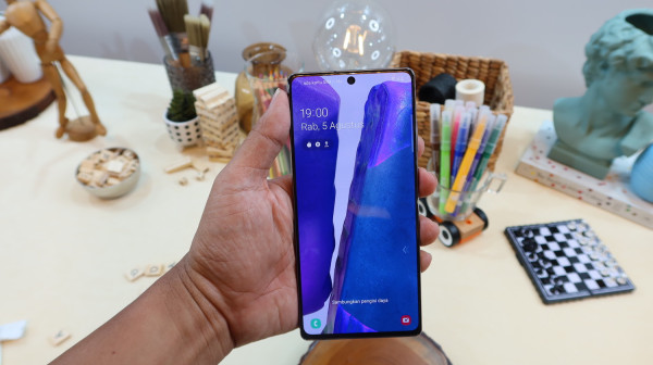 Hands On dan Panduan Membeli Samsung Galaxy Note 20
