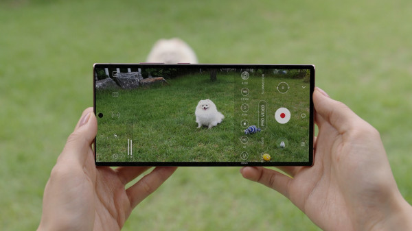 Mengupas Tuntas Perbedaan Samsung Galaxy Note20 dengan Note20 Ultra