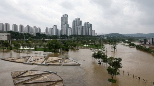 Banjir di Korea, Music Bank Terpaksa Batal Tayang