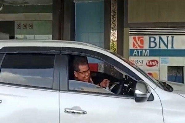 Uskup Agung Medan Sembuh COVID-19, Pulang dari RS Kendarai Mobil Sendiri