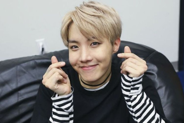 Ini Jawaban BTS kalau Mereka Jatuh Cinta dengan Cewek yang Sama