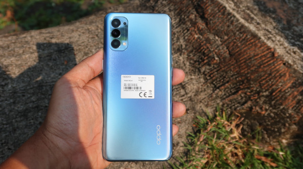 Review Oppo Reno 4, Sulit untuk Tidak Jatuh Cinta...