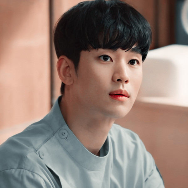 Tanggapan Produser dan Penulis It’s Okay To Not Be Okay soal Karakter Utama, Adegan Favorit, dan Hadiah dari Penggemar