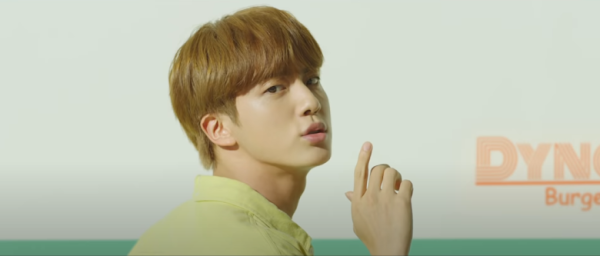 7 Hal yang Mungkin Kamu Lewatkan dari Teaser Video BTS Dynamite