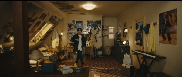 Makna dan Teori-teori di Balik Video Musik BTS Dynamite