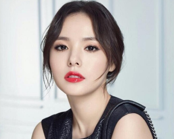 5 Seleb Cewek Beken yang Jadi Model Video Musik BIGBANG