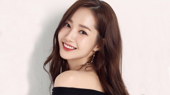 5 Seleb Cewek Beken yang Jadi Model Video Musik BIGBANG
