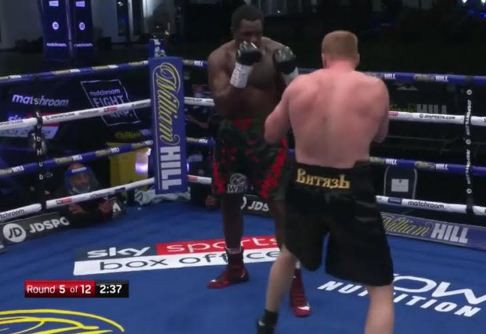 Detik-detik Upper-cut Kiri Povetkin Kirim Whyte Terkapar di Ronde 5