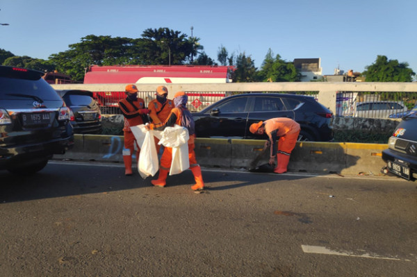 Demo Mahasiswa di Gedung DPR/MPR Bubar, Petugas PPSU Kebagian Sampah?