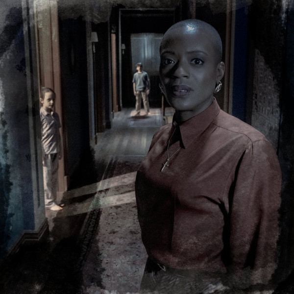 5 Beda The Haunting of Bly Manor yang Bikin Lebih Seru Dibanding Musim Pertama