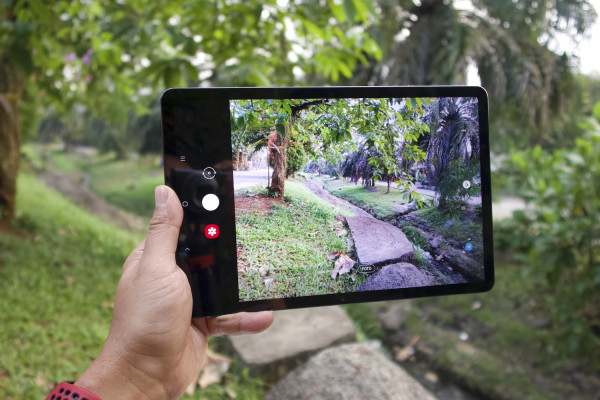 Unboxing Galaxy Tab S7, Bisakah Jadi Pembunuh iPad Pro?