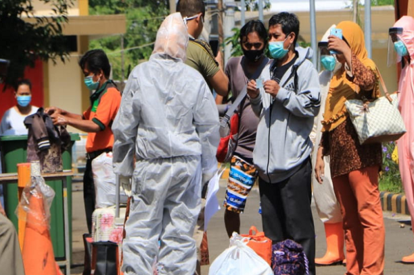 Menyelamatkan Sisa Generasi Dari Pandemi