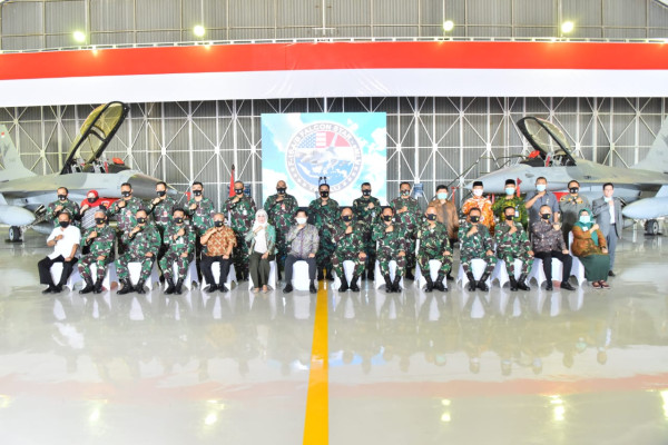 Hebat! Pesawat F-16 TNI AU Bisa Tembak 4 Target Sekaligus Tanpa Melihat
