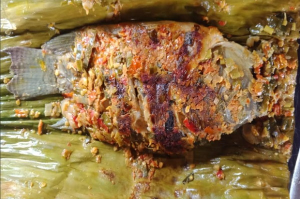 Rasakan Nikmatnya Pepes Ikan Mujair Nettizen Manado