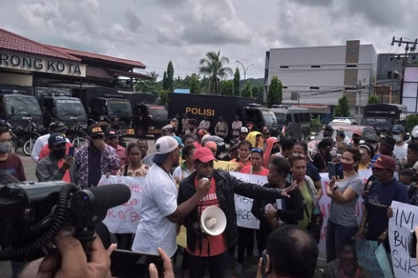 Digeruduk Edo Kondologit dan Kerabat, Ini Jawaban Kapolres Sorong Kota