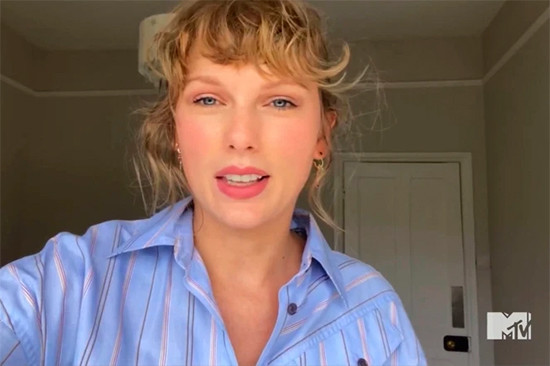 Taylor Swift yang Kasual hingga Hebohnya Lady Gaga, Busana Pesohor dalam MTV Awards 2020 Ini Curi Perhatian
