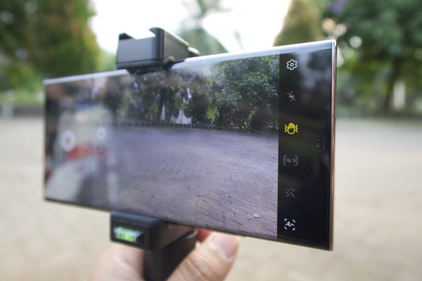 Ngevlog dengan Galaxy Note20 Ultra, S Pen Bisa Ngedit, Bisa Juga Jadi Remote