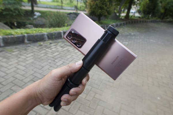 Ngevlog dengan Galaxy Note20 Ultra, S Pen Bisa Ngedit, Bisa Juga Jadi Remote