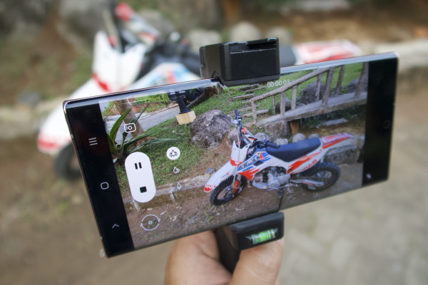 Ngevlog dengan Galaxy Note20 Ultra, S Pen Bisa Ngedit, Bisa Juga Jadi Remote