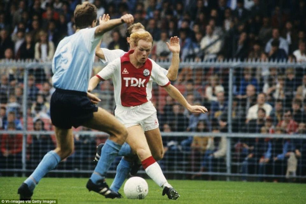 Jarang Orang Tahu, Lima Fakta Menarik Ronald Koeman