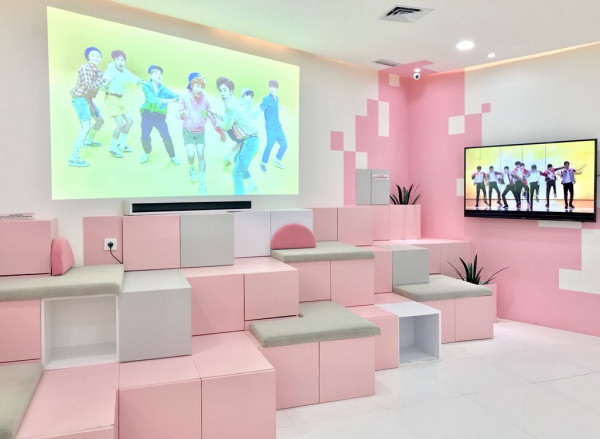 Mantan Juri SM Entertainment Sebut Ada Peluang Anggota Grup Baru dari Indonesia