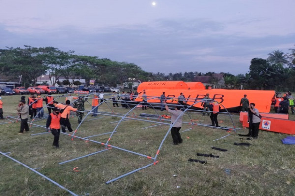Tangani COVID-19, BNPB Gelontor Bantuan ke Ponpes Darussalam