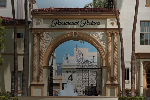 Hegemoni Rumah Produksi Film Hollywood