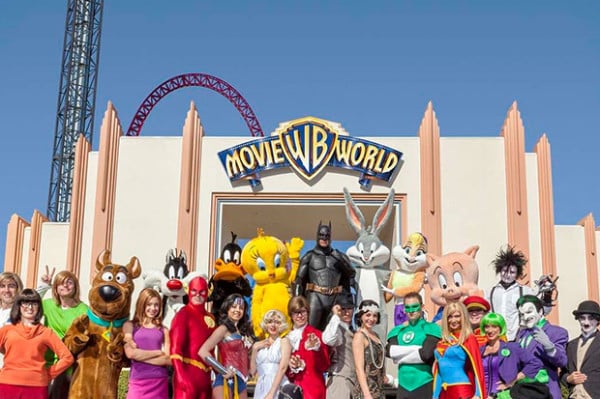 Hegemoni Rumah Produksi Film Hollywood