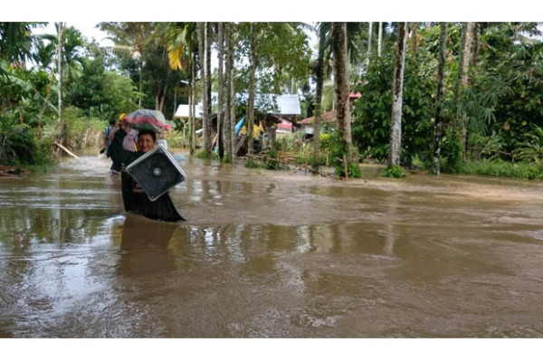 Sungai Harau Meluap, Kabupaten Lima Puluh Kota Terendam Banjir