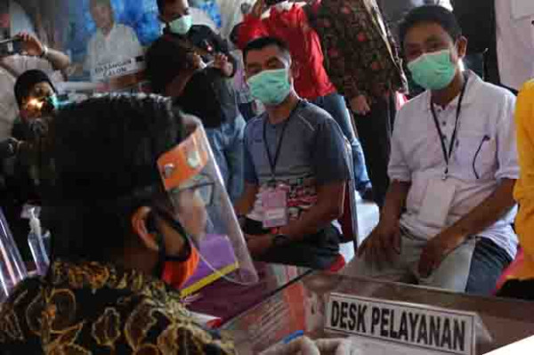 Daftar Pilkada Gunungkidul, Sunaryanto Terlebih Dahulu Sungkem ke Orangtua