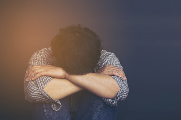 6 Alasan Kamu Kena Ghosting, Menurut Para Cowok