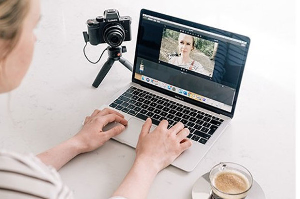 Lumix G100 Gandeng Rollover Reaction Dukung Konten Kreator