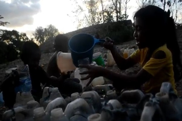 Krisis Air Bersih Landa Belu NTT, Warga Minum Air Kubangan di Pinggir Kali