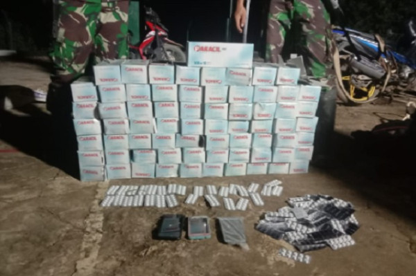 Satgas Yonif R 641/Bru Gagalkan Penyelundupan 69.920 Butir Obat asal Malaysia