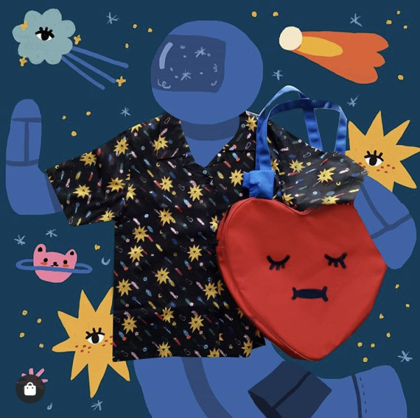 Produk-Produk Fashion Merek Lokal dengan Gaya Doodle Menarik, Gak Pasaran!