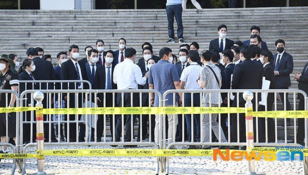 Disambut Bak Raja di KBS, BTS Humble-nya Keterlaluan! dan Jimin Kasih Tantangan Baru ke ARMY