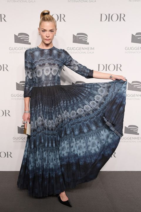 Rekomendasi OOTD Kece dengan Tie Dye