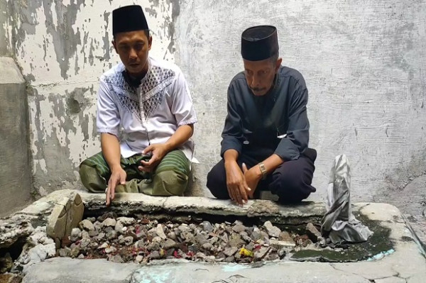 Tragis, Makam Ki Gede Banten Tersembunyi di Belakang Pertokoan