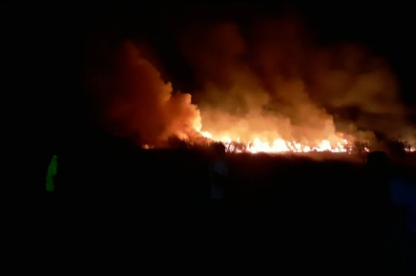 Kawasan Bandara Umbu Mehan Kunda Sumba Timur Terbakar Hebat