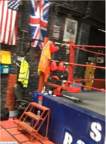 Viral! Mural Tyson TKO Wilder di Gym Baru Fury yang Canggih