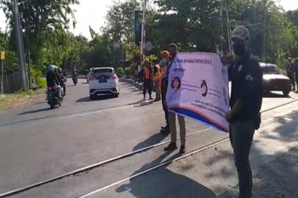 Tingkat Kecelakaan Tinggi, PT KAI Lakukan Sosialisasi di Perlintasan Sebidang