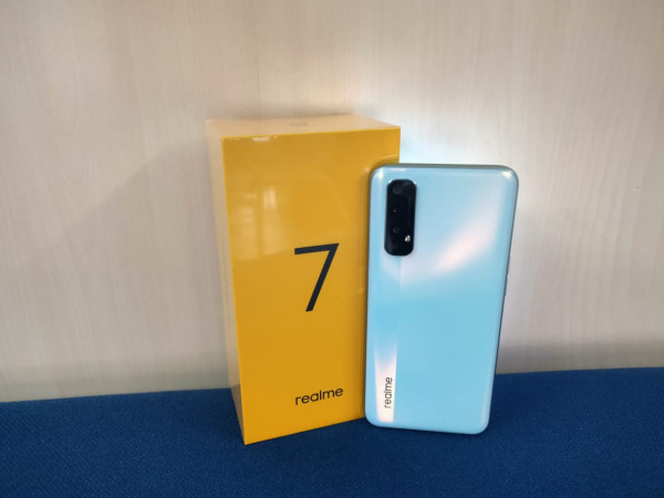 Review realme 7: Smartphone dengan 7 Kekuatan Masa Kini