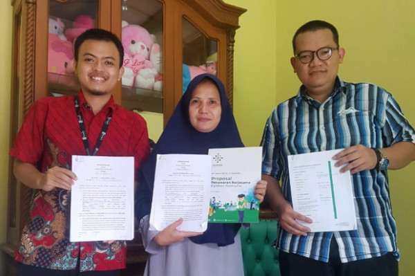 Bantu Lembaga Pendidikan, InfraDigital Gandeng CICIL Luncurkan Dana Talangan
