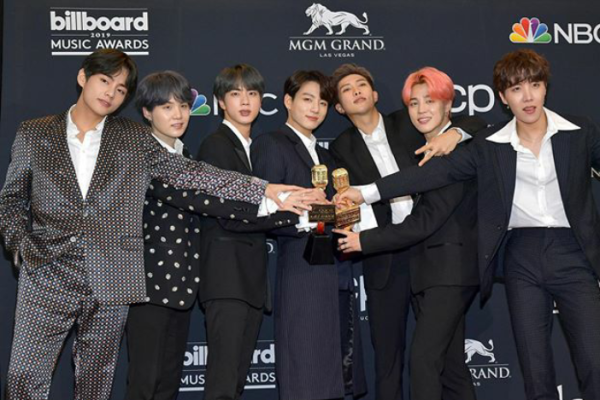 4 Hal yang Bisa Kita Teladani dari BTS Menurut Mantan Idola K-Pop
