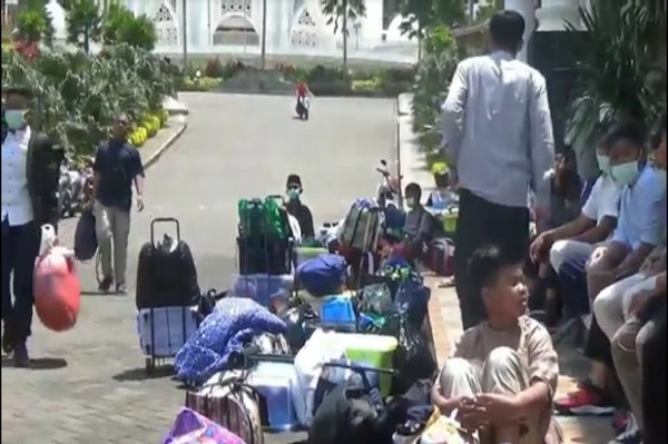 31 Positif COVID-19, Ratusan Penghuni Pesantren Al-Izzah di Swab